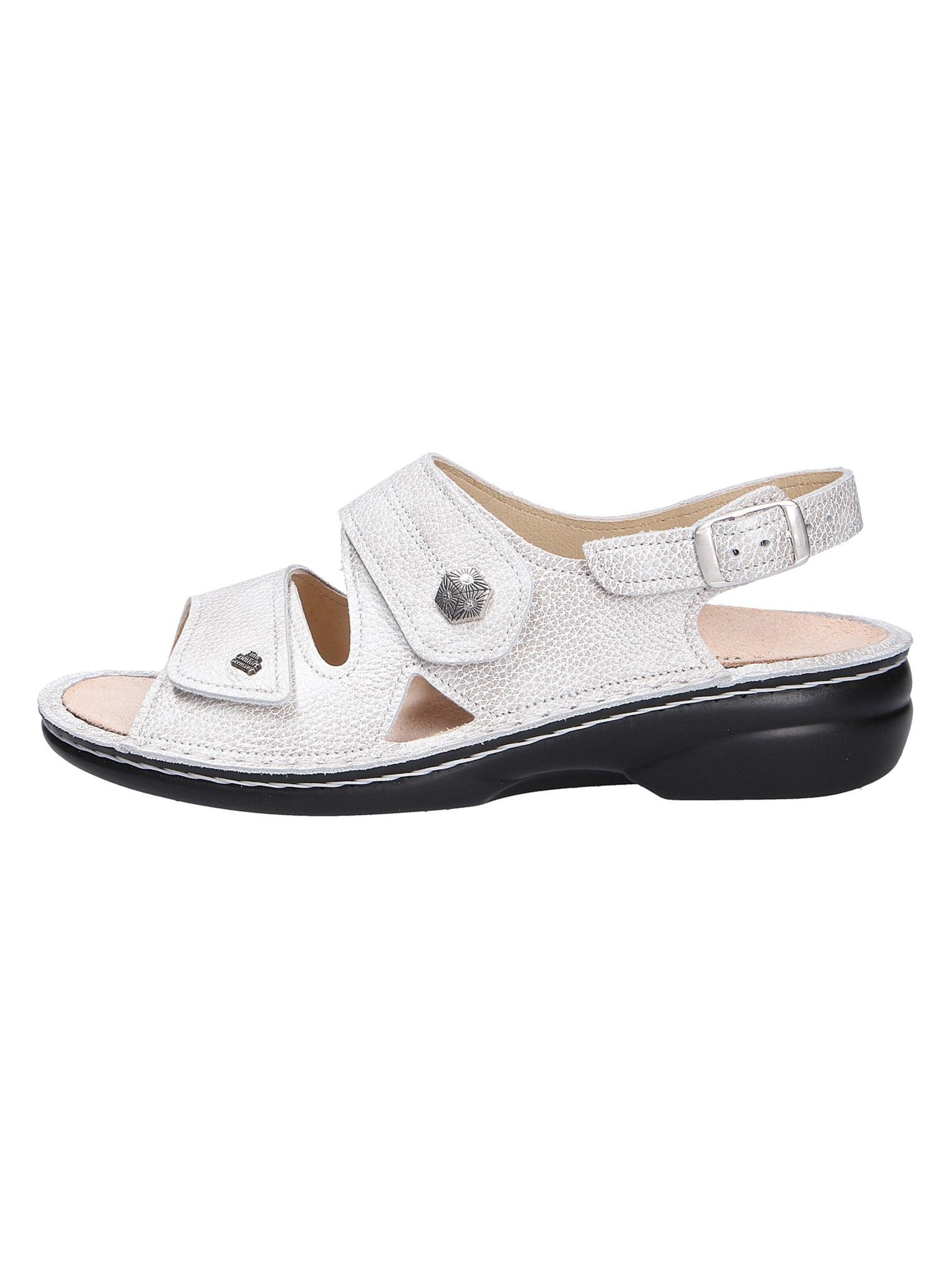 Finn Comfort Sandal in Beige