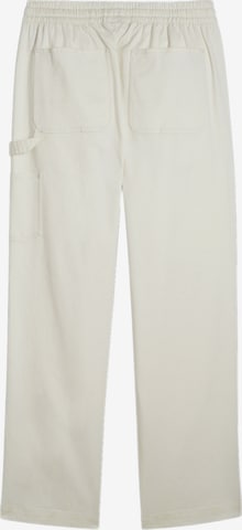 PUMA Loose fit Workout Pants in Beige