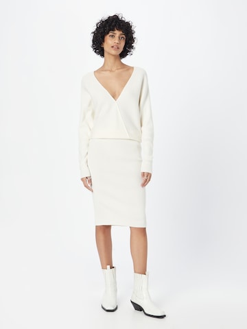 Robes en maille Banana Republic en blanc : devant