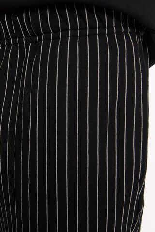 Trendyol - Pijama largo en negro