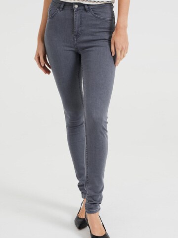 WE Fashion Skinny Jeans in Grey: front