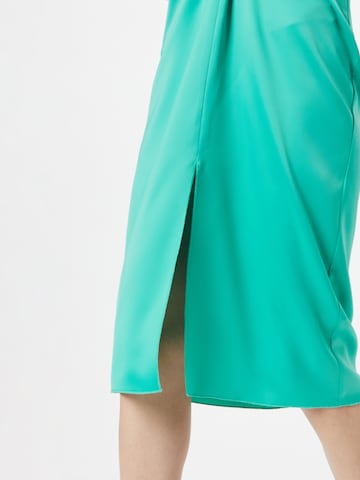 Rochie 'ZURA' de la Y.A.S pe verde