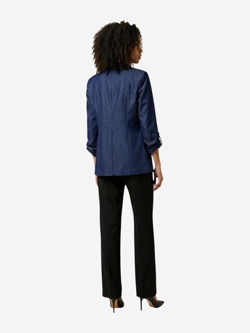 Blazer 'Onlkayle-Iria Life 3/4 Chambr Tlr 15367384' di ONLY in blu