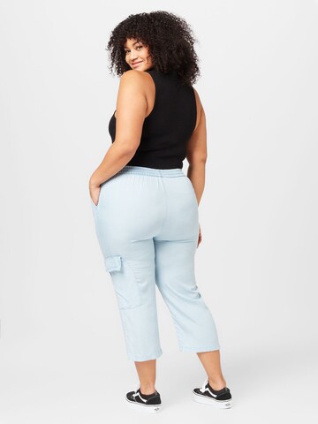 Slimfit Pantaloni cargo 'BEA' di ONLY Carmakoma in blu