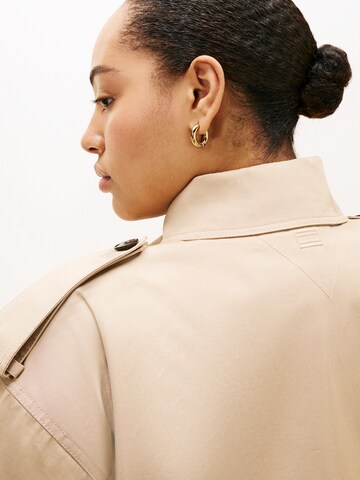 Tommy Hilfiger Curve - Abrigo de entretiempo en beige