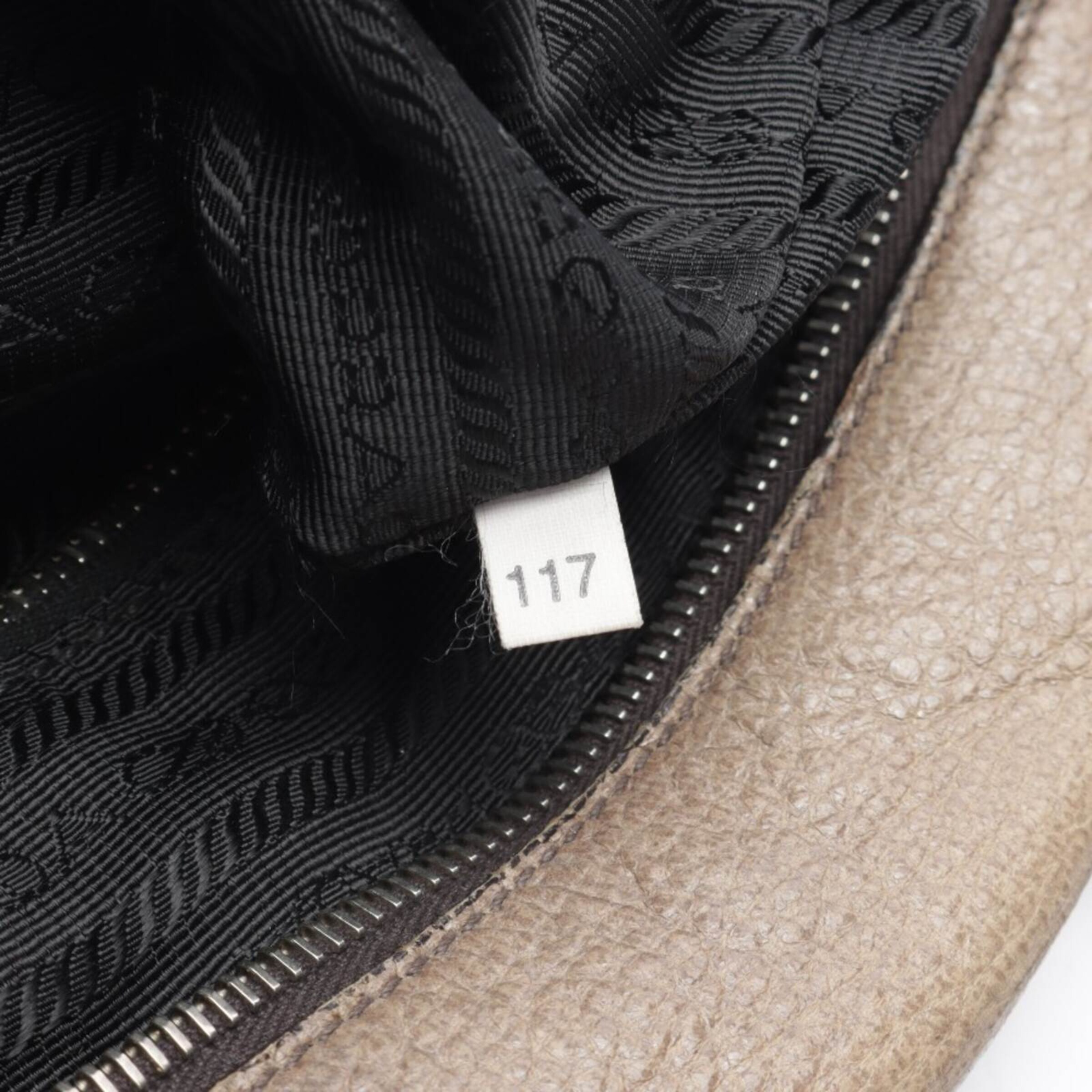 PRADA Handtasche One Size in Braun