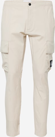 Calvin Klein Jeans Cargobroek in Beige: voorkant