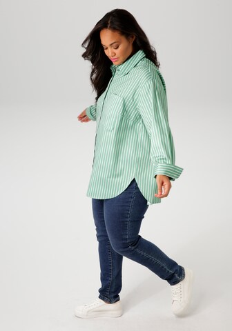 Aniston Blouse in Green