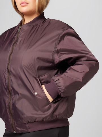 A LOT LESS Between-Season Jacket 'Astrid' in Purple