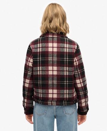 Superdry Tussenjas in Zwart