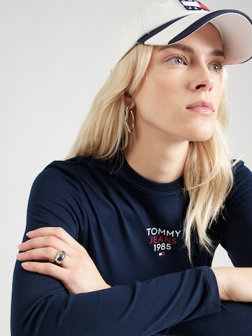 Tommy Jeans T-shirt 'ESSENTIAL' i blå