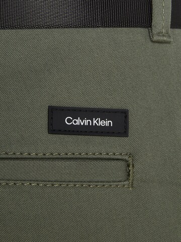 Calvin Klein Regular Hose in Grün