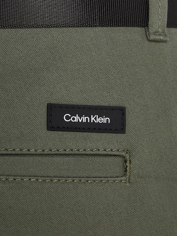 Calvin Klein Regular Chino Pants in Green