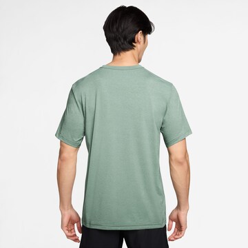 NIKE Performance Shirt in Green