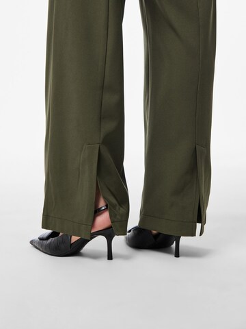 Wide Leg Pantalon à pince PIECES en vert