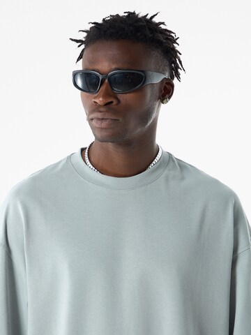 T-Shirt 'Mimosa' VAMOS CLO en gris