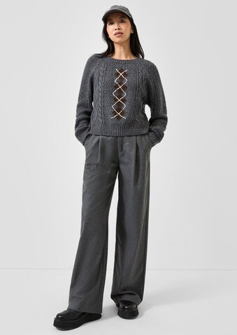Loosefit Pantalon à pince QS en gris : devant