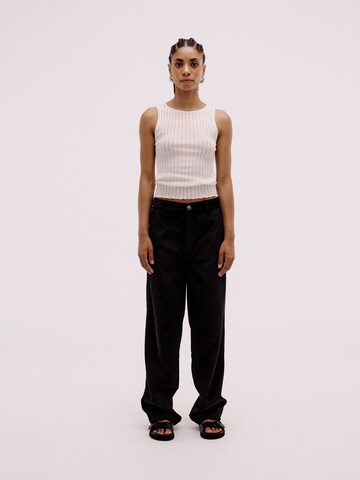 Pacemaker Regular Pants 'Theo' in Black: front