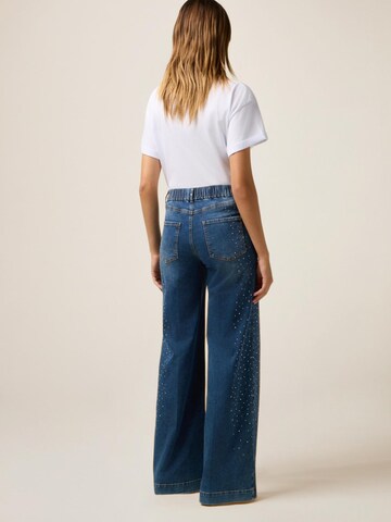 oltre Flared Jeans in Blue