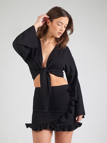 MYLAVIE by Sarah Harrison Blouse in Black: front