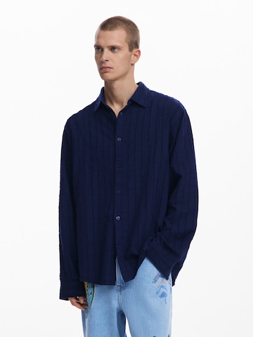 Desigual Regular fit Πουκάμισο σε μπλε: μπροστά