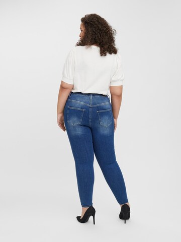 Vero Moda Curve Skinny Farkut 'Alicelora' värissä sininen