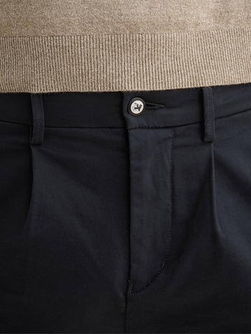 regular Pantaloni chino 'V35 relaxed fit chino' di VANGUARD in blu