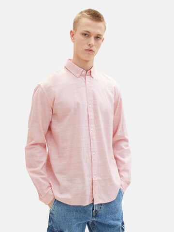 TOM TAILOR DENIM Comfort fit Button Up Shirt in Pink: front