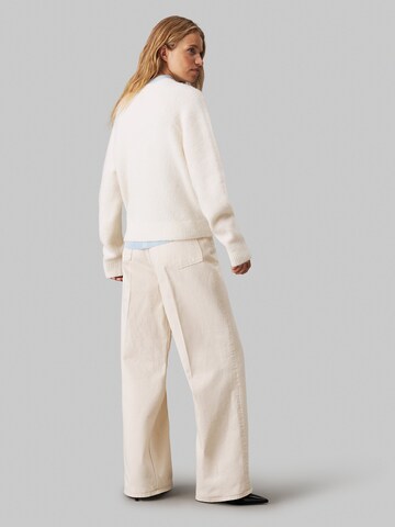 Calvin Klein Sweater in White