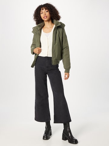 HOLLISTER Between-season jacket in Green