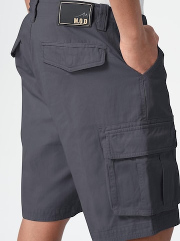 regular Pantaloni di M.O.D MIRACLE OF DENIM in grigio