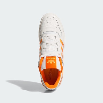 Baskets basses 'Forum' ADIDAS ORIGINALS en blanc