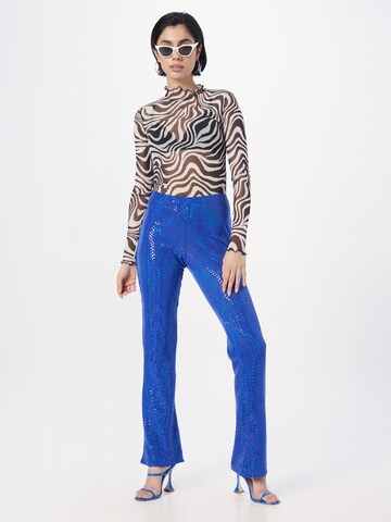 NLY by Nelly Flared Broek in Blauw