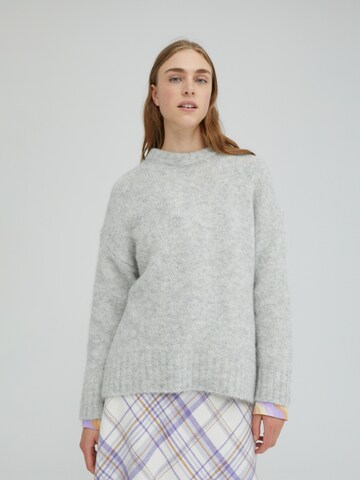 EDITED Pullover 'Elyse' i grå: forside