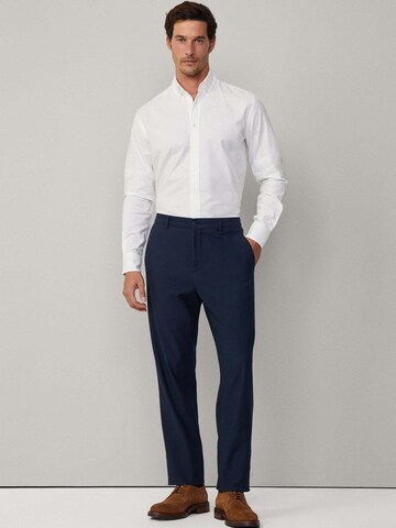Regular Pantalon chino Hackett London en bleu