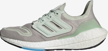 Scarpa da corsa 'Ultraboost 22' di ADIDAS SPORTSWEAR in grigio: frontale