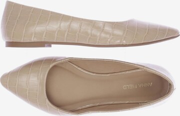 Anna Field Flats & Loafers in 37 in Beige: front