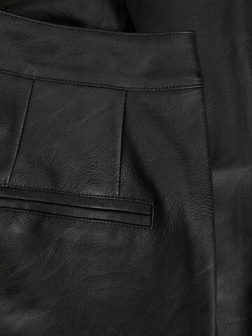 JJXX Regular Trousers 'Stella' in Black