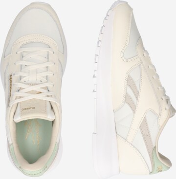 Baskets basses Reebok en blanc