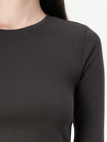 T-shirt GAP en marron