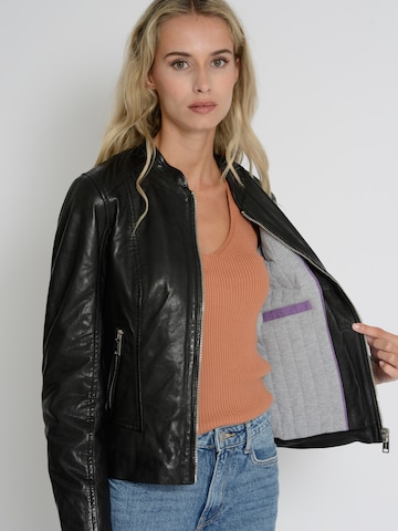 MUSTANG Between-Season Jacket in Black