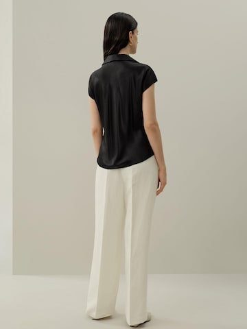 Lilysilk - Blusa en negro