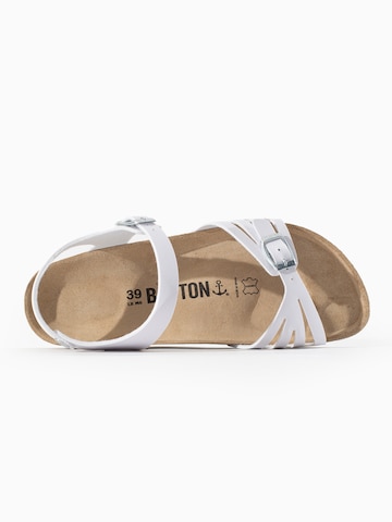 Bayton Sandalen met riem 'Eos' in Wit