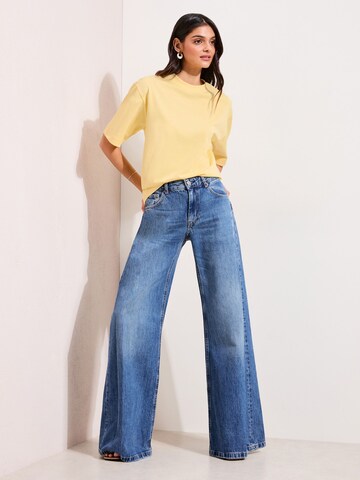 Friends Like These Shirt in Yellow