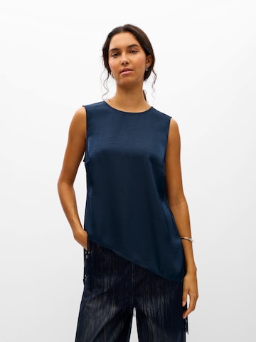 OBJECT Top 'OBJCHILLI' in Blau: Vorderseite