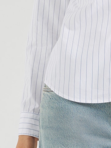 LEVI'S ® Blúz 'CLASSIC' - fehér