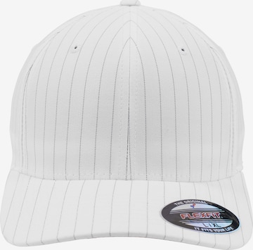 Flexfit Cap 'Flexfit Pinstripe' in Weiß