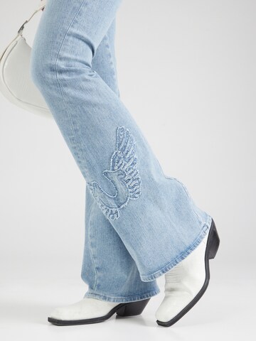 True Religion Flared Jeans in Blue