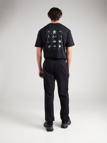 Nike Sportswear Tapered Hose in Schwarz: Rückseite