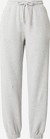 Cotton On Tapered Broek in Grijs: voorkant